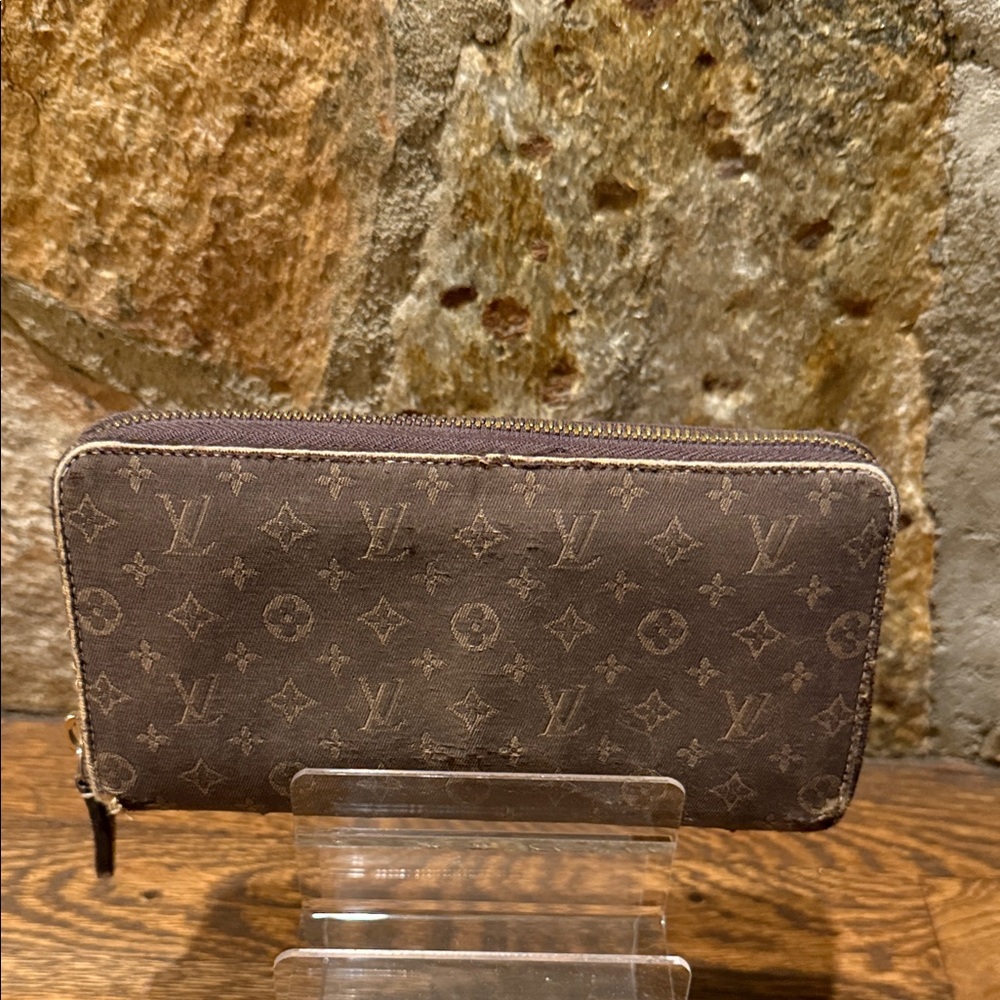 Louis Vuitton Classic Mini Lin Monogram Zipper Wallet
